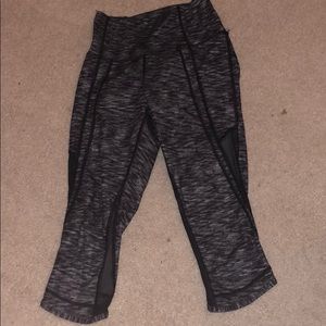 Lululemon cropped leggings